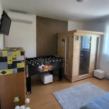 Serenity Apartment *